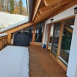 Exclusive 120 Qm Am Wössner Apartment