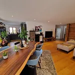 Exclusive 120 Qm Am Wössner