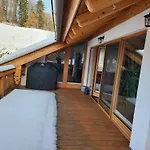 Exclusive 120 Qm Am Wössner Apartment